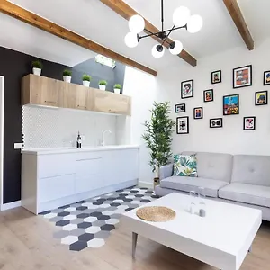 https://home2book-vintage-american-deluxe-la-laguna.tenerifehoteles.net